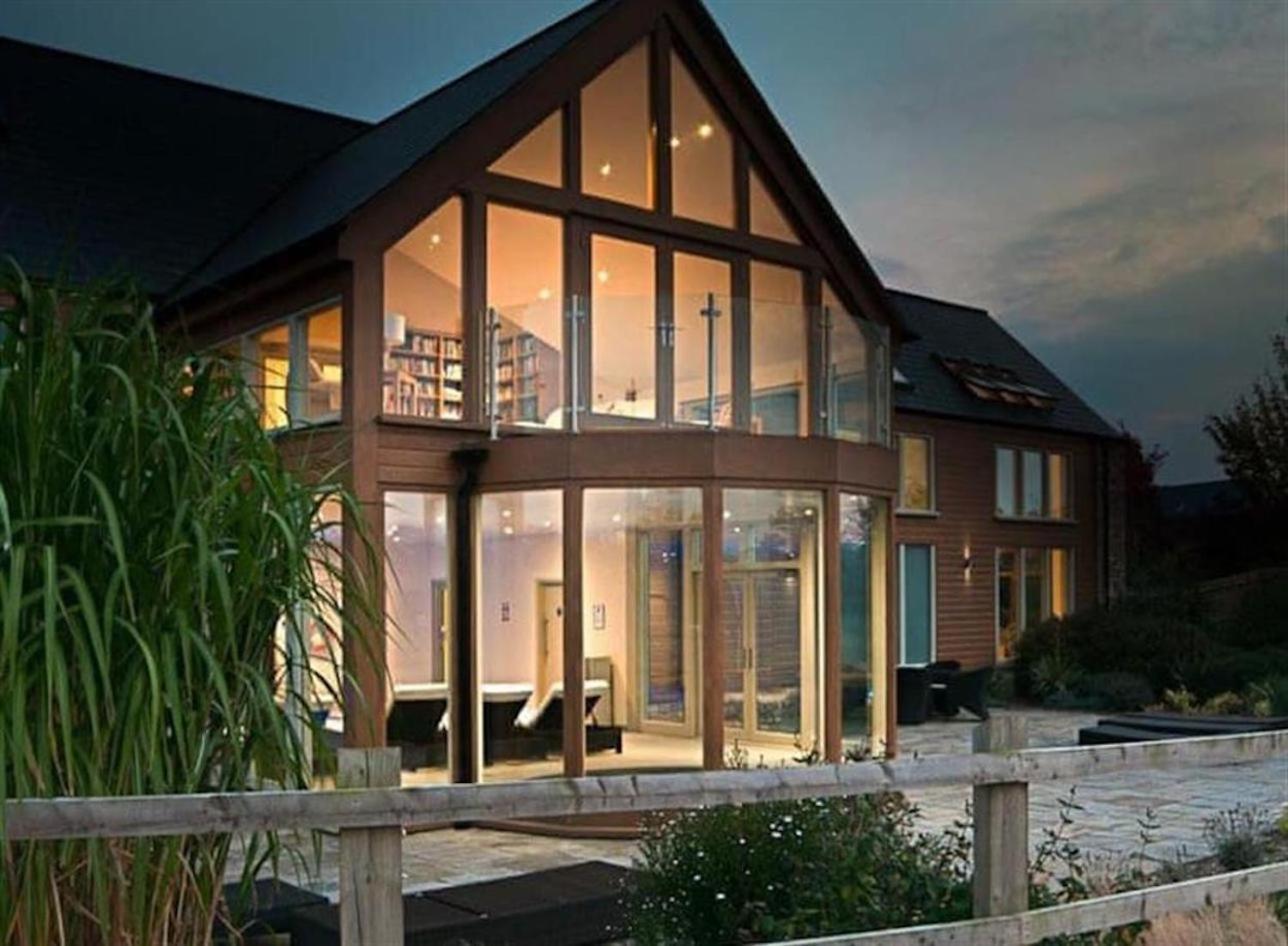 Luxury Barn Conversion Wells Exterior photo